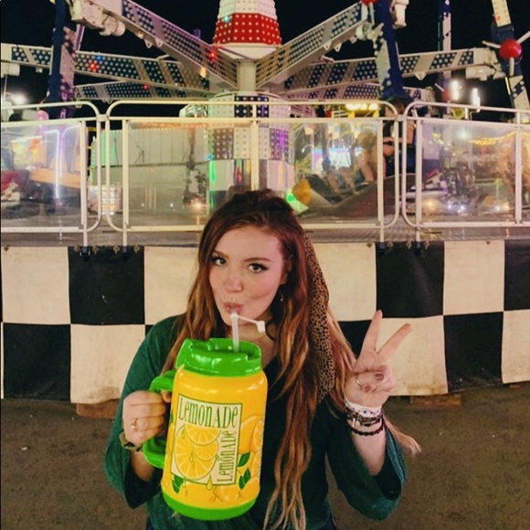 Meet your Posher, Callie - Picture 2 of 2